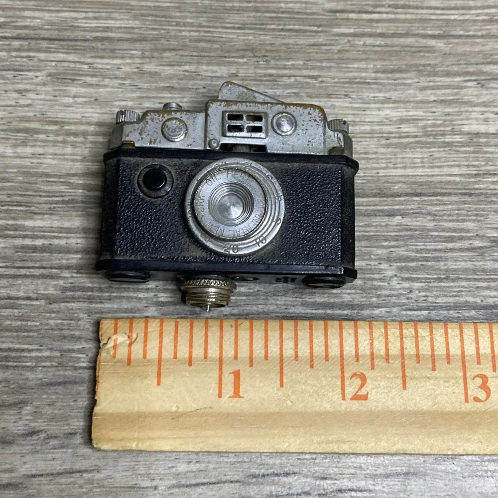 Vintage 1940s Occupied Japan Camera Lighter NO Tripod